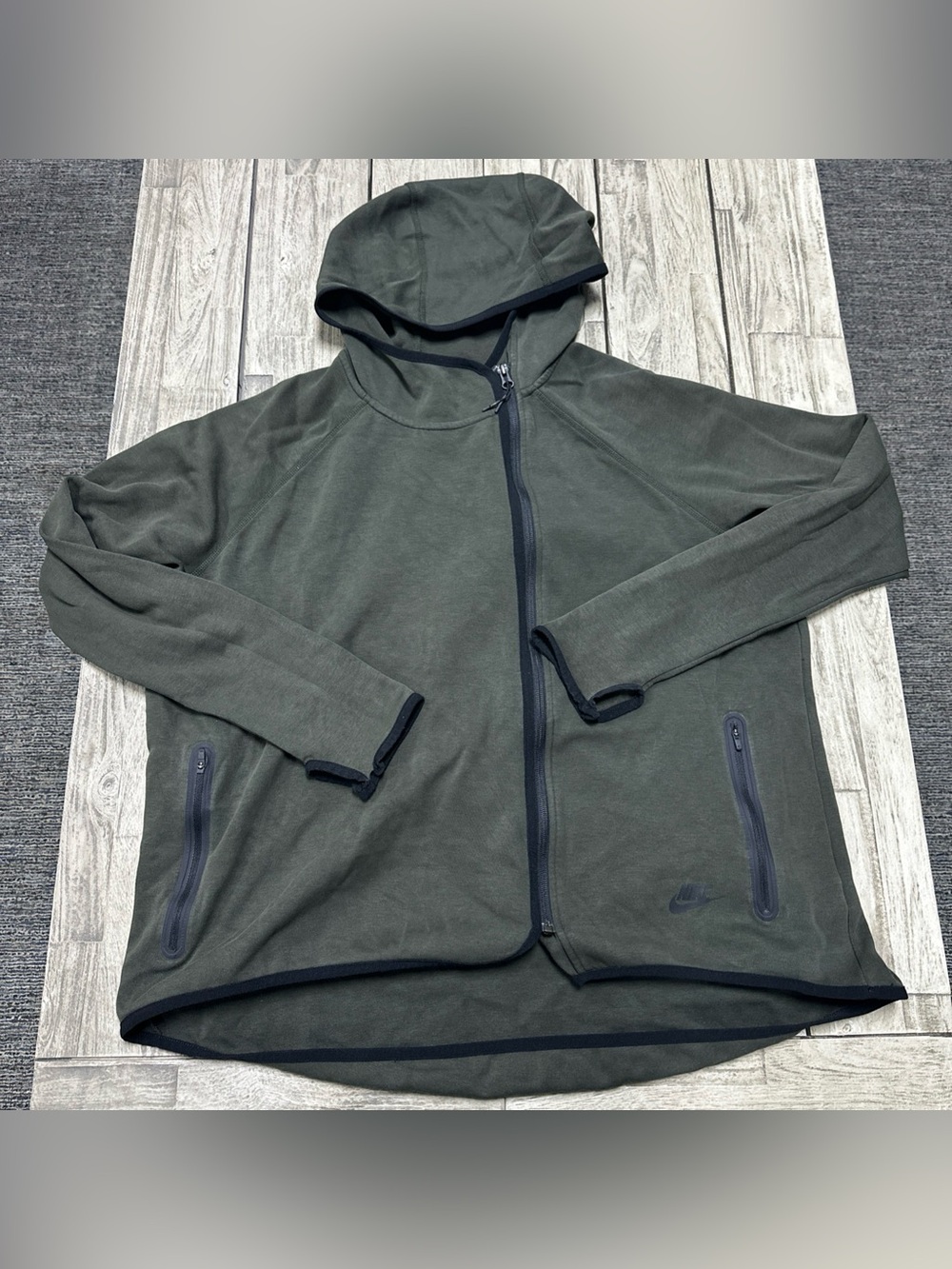 Nike Sportswear Tech Fleece Full-Zip Cape Women's Hoodie Olive Sz 1X AH3969-355